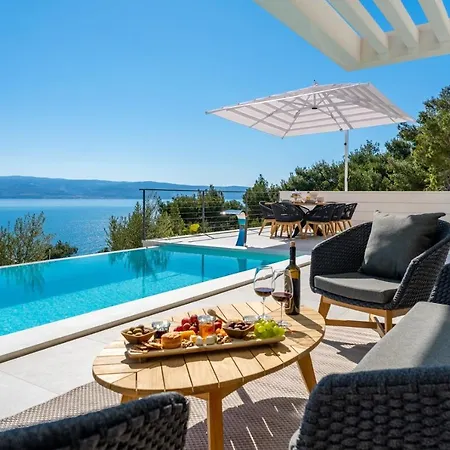 Villa Luxury Andoris With Gym, Spa, Heated Pool
