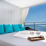 Luxury Andoris With Gym, Spa, Heated Pool Villa Duće