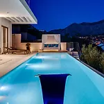 Villa Luxury Andoris With Gym, Spa, Heated Pool *