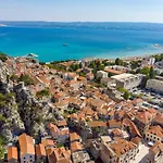 Luxury Andoris With Gym, Spa, Heated Pool * Duće