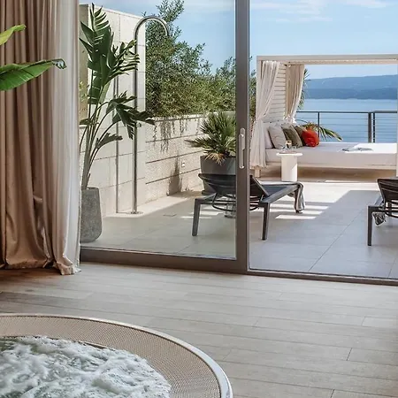 Вілла Luxury Andoris With Gym, Spa, Heated Pool *