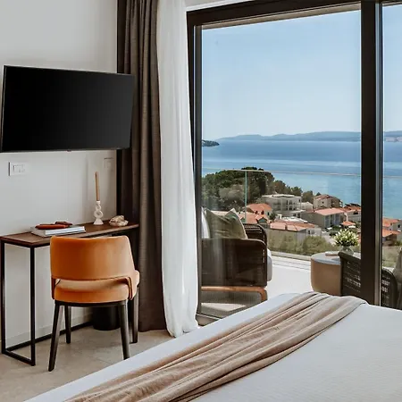 Luxury Andoris With Gym, Spa, Heated Pool