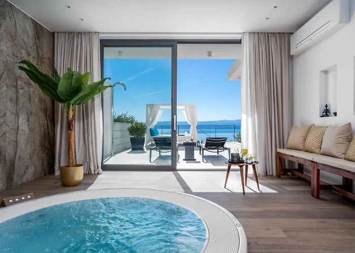 Luxury Andoris With Gym, Spa, Heated Pool Βίλα