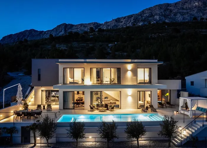 Luxury Andoris With Gym, Spa, Heated Pool * Duće